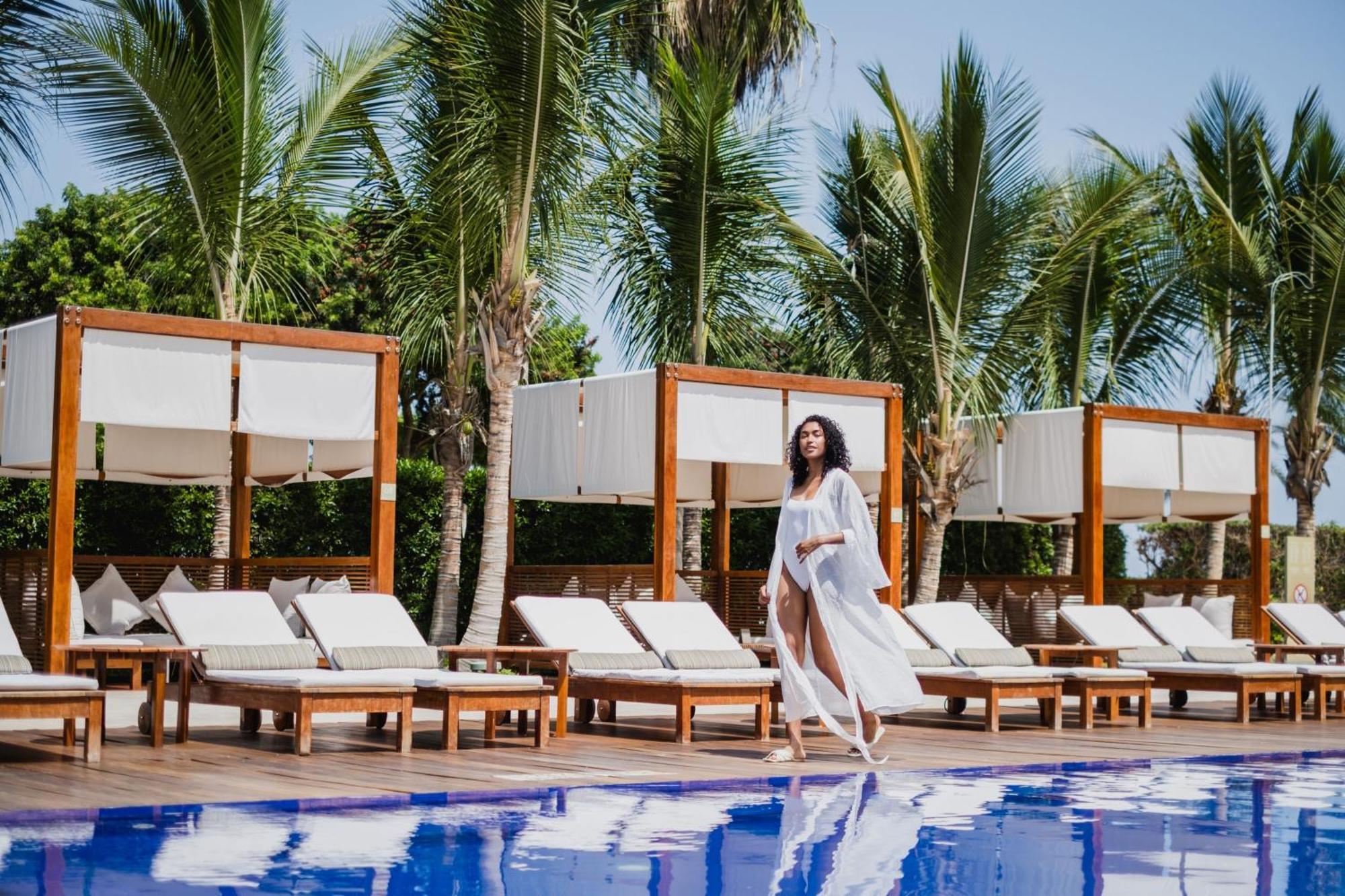 Hotel Paracas, A Luxury Collection Resort, Paracas Ngoại thất bức ảnh The swimming pool at the resort