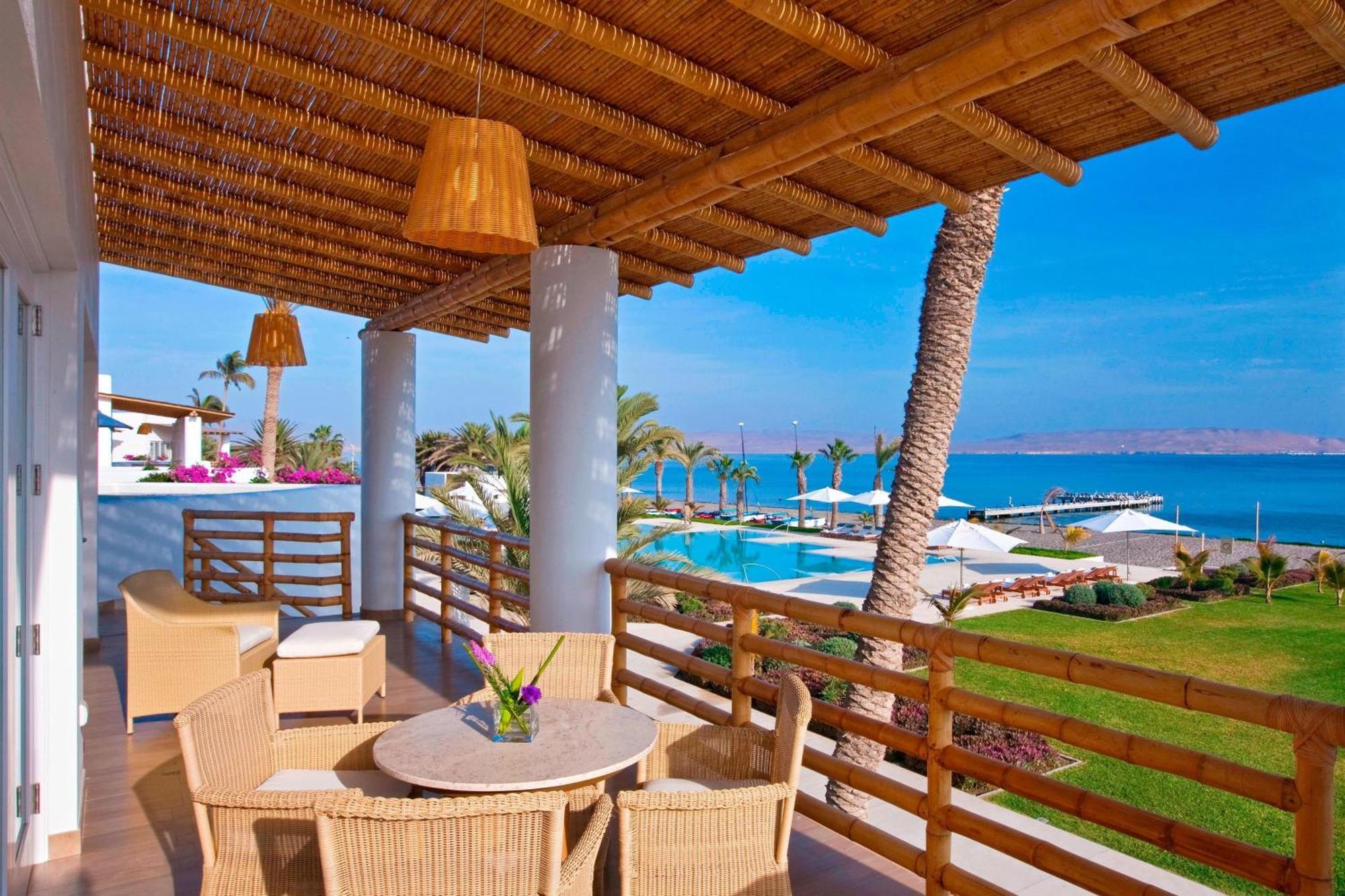 Hotel Paracas, A Luxury Collection Resort, Paracas Ngoại thất bức ảnh The resort's pool area